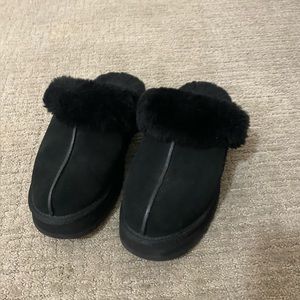 Black platform Ugg slippers